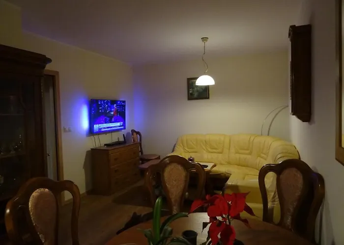 W Centrum, Garaz I Jakuzzi W Cenie * Breslau